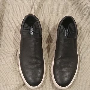 Mens shoes